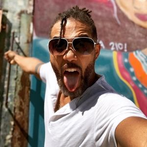 Meet your Posher, Eric w.